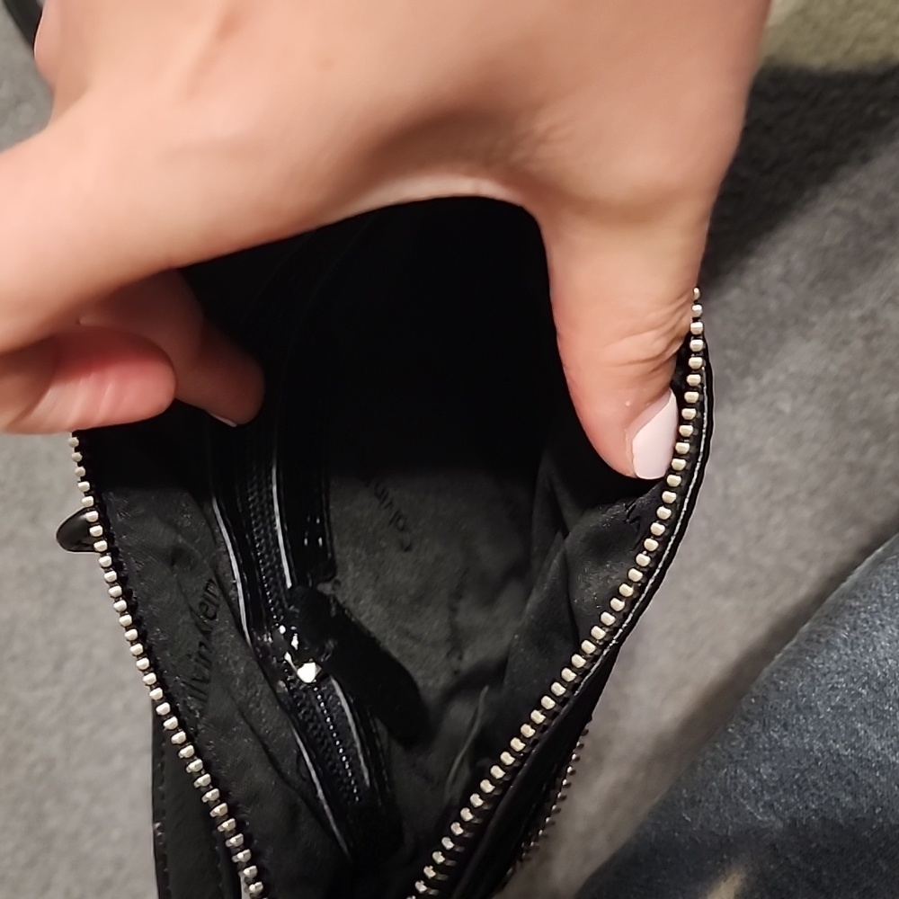 Calvin Klein Women's Black Over The Shoulder Bag - Picture 4 of 4